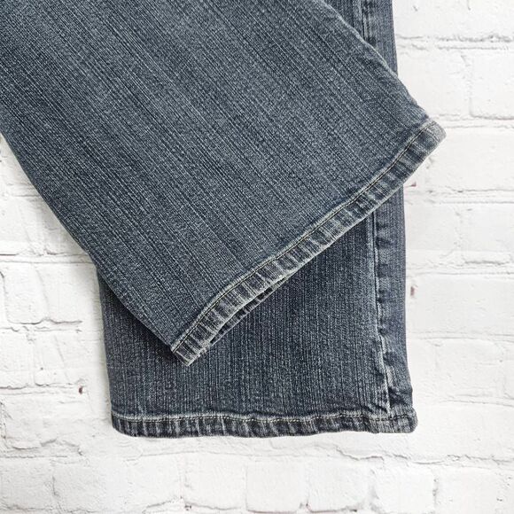 CHICO'S Platinum Denim Ultimate Fit Medium Wash Straight Leg Jeans Size: 3 Short - Picture 3 of 6